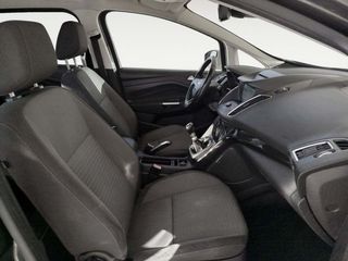 Ford Grand C-MAX Titanium