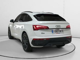 Audi Q5 Black line