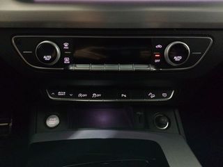 Audi Q5 Black line