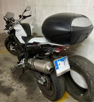 BMW F800R Moto Naked limitada para carnet A2