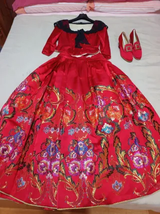 Traje regional siglo XVIII