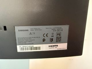 Monitor Samsung C27FG73FQU Curvo 27