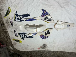 Kit Plásticos Husqvarna 125 2018