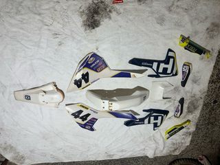 Kit Plásticos Husqvarna 125 2018
