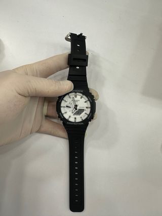 Reloj Casio G-Shock Blanco y Negro