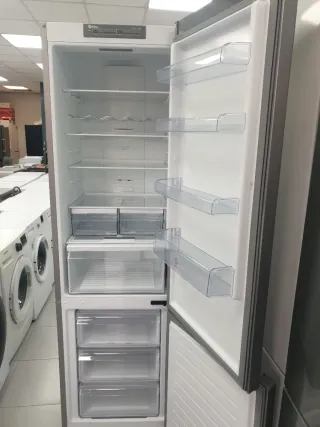 Nevera Balay 2m x 60cm , ENERGÉTICA A++