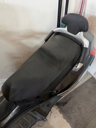 Piaggio Xevo 125 Negro