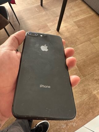 iPhone 8 Plus 64GB Space Gray