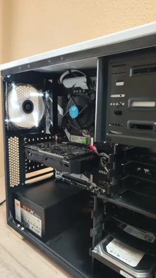 Ordenador Gaming MSI Negro/Blanco