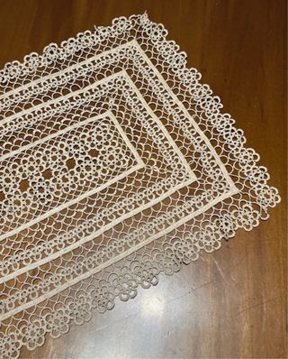 Centrotavola in pizzo