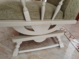 2 Sillones Mecedoras Tela y Madera