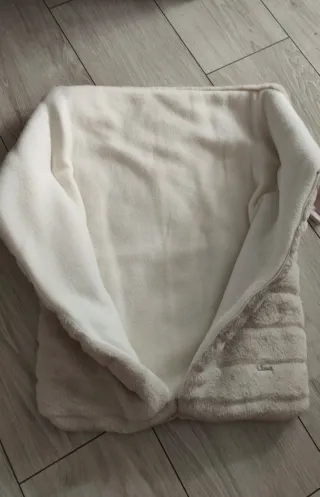 Saco capazo bebé peluche beige lazos