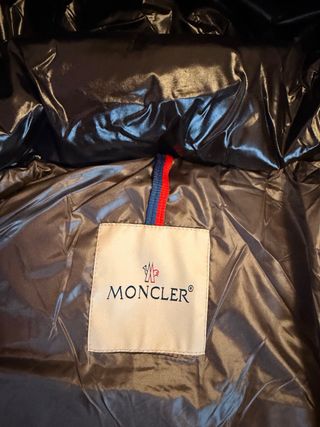 Chaqueta Moncler negra acolchada - nueva / talla 2