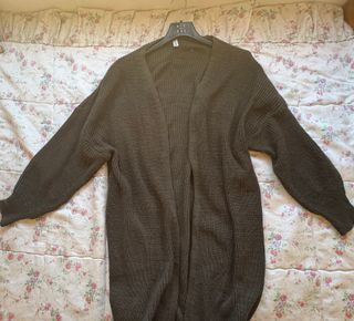 Cárdigan largo verde oliva