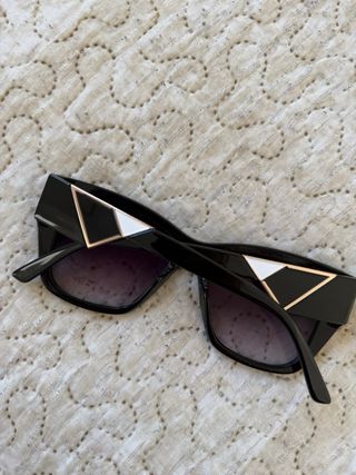 Gafas de Sol Negras con Funda