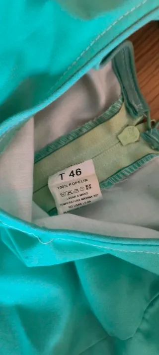 Traje de flamenca verde. Talla 46