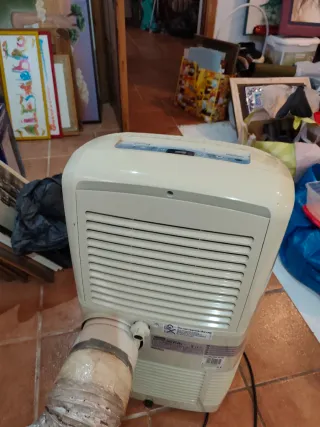 Aire Acondicionado Portátil DeLonghi Pingüino Sile