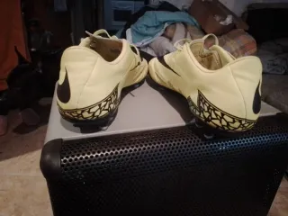 Botas de fútbol Nike amarillas n°47