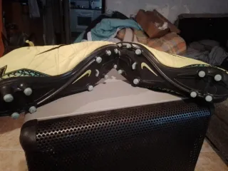 Botas de fútbol Nike amarillas n°47