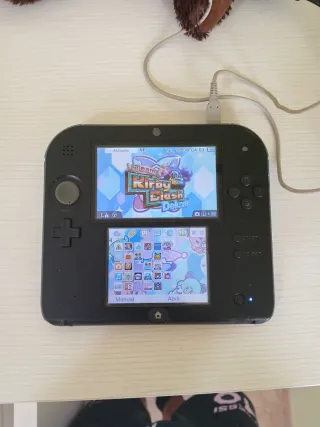 Nintendo 2DS Azul y Negra