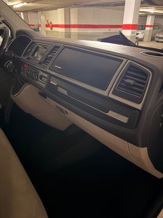 Volkswagen Transporter T6 2017