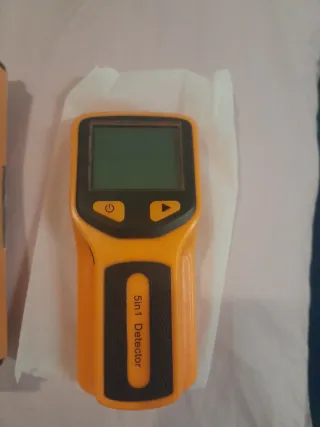 Detector de Pared 5 en 1