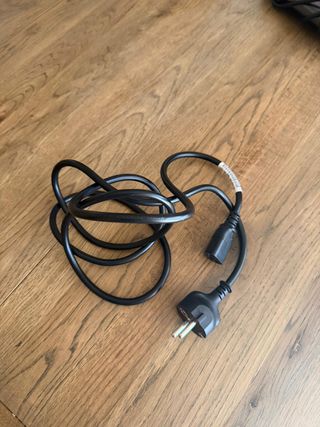 HP Victus 16-r1000ns i7