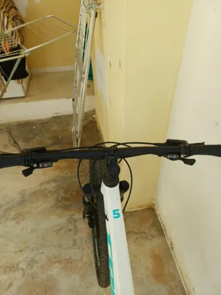 Bicicleta Trek Marlin 5 - Como Nova