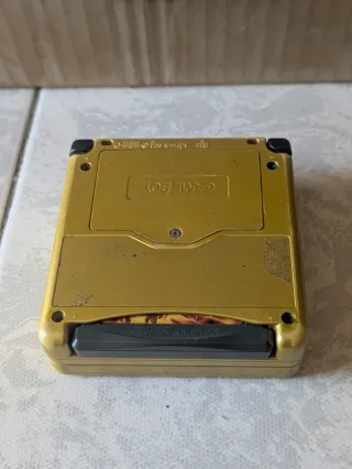 Game Boy Advance SP Zelda Edizione Dorata