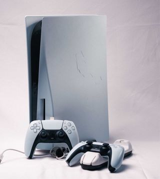 PS5 Disco + 2 Mandos + Juegos + Cargador