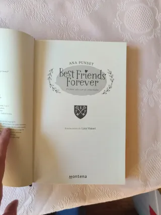 Primer año en el internado / First Year at Boar...