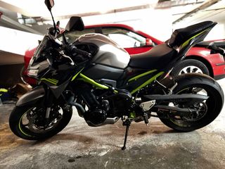 Kawasaki Z900 2020 linda moto