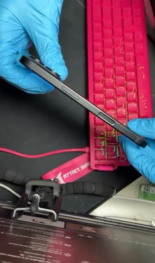 iPhone 16 para piezas