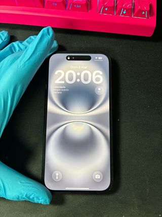iPhone 16 para piezas