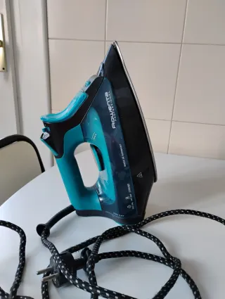 Plancha de ropa Rowenta