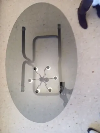 Mueble comedor y mesa con 4 sillas