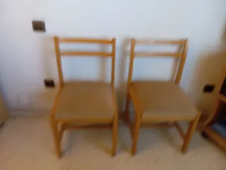 Mueble comedor y mesa con 4 sillas