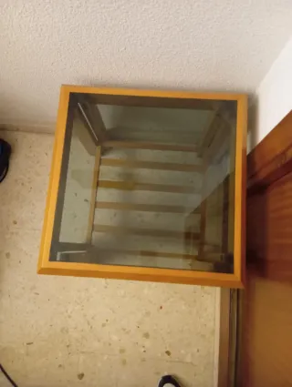 Mueble comedor y mesa con 4 sillas