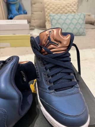 Zapatillas Jordan Azul y Dorado