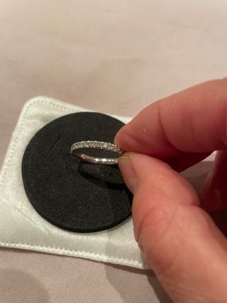 Anillo Oro Blanco 18k con Diamantes