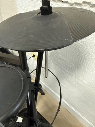 Plato Roland CY-5 con soporte