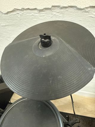 Plato Roland CY-5 con soporte