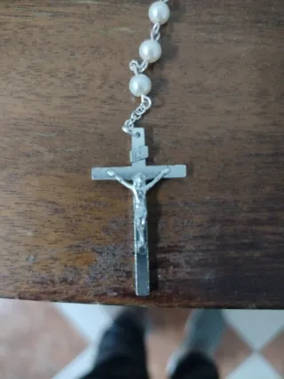 Rosario de plata y perlas