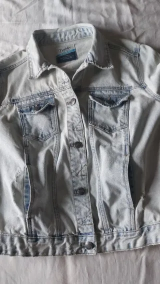 Cazadora vaquera Zara Trafaluc Talla M