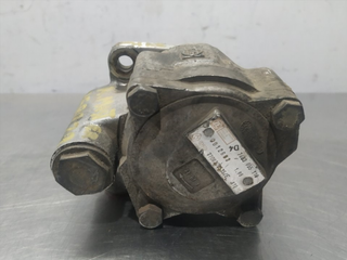 BOMBA DIRECCION RENAULT MASTER FURGÓN 7683955118