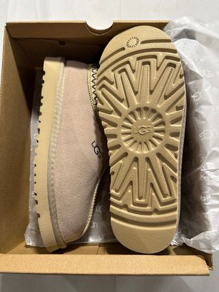 UGG Tasman Beige Talla 40