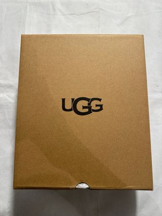 UGG Tasman Beige Talla 40