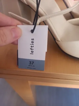 Sandalias tacón Lefties beige talla 37