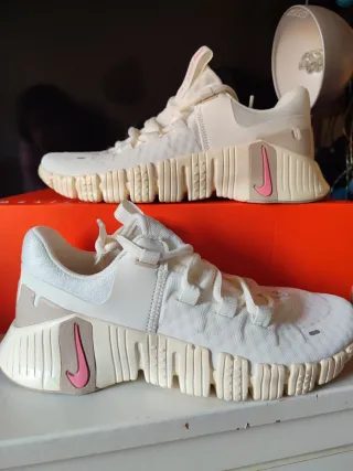 Nike Free Metcon 5 Mujer T38 Nuevas