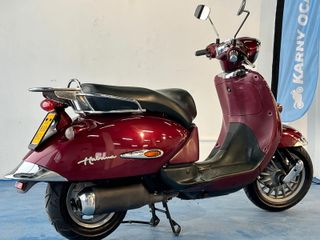 Aprilia Habana 50cc Scooter Rojo